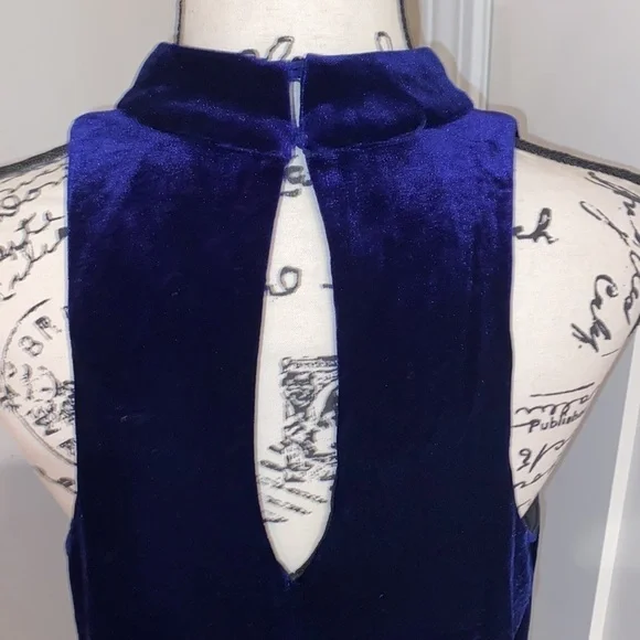 Lulu’s Navy Velour Style Dress Size Medium New - Picture 5 of 10